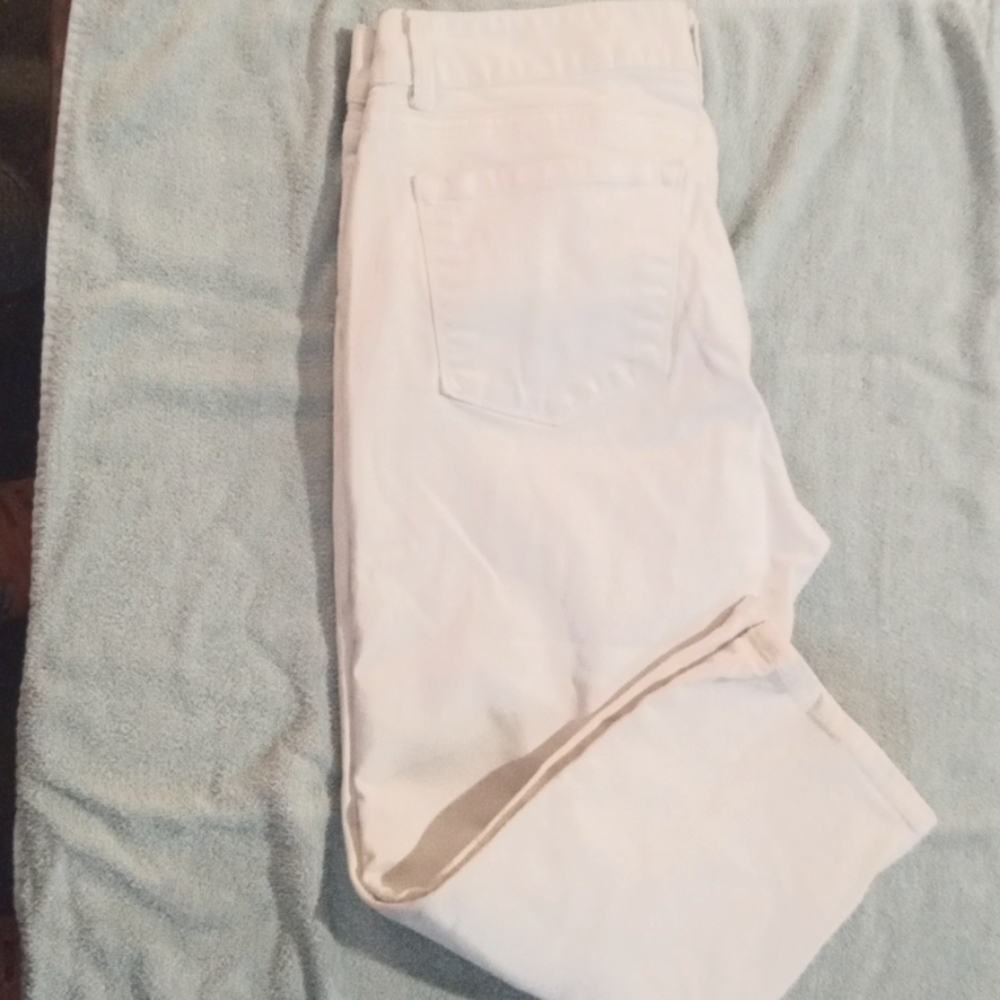 Loft white capri 12
